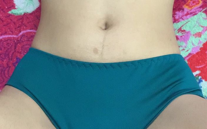 Komal sexy studio: Half-face passion - romansa intens dengan ngentot kontol sampai lubang pantatnya...