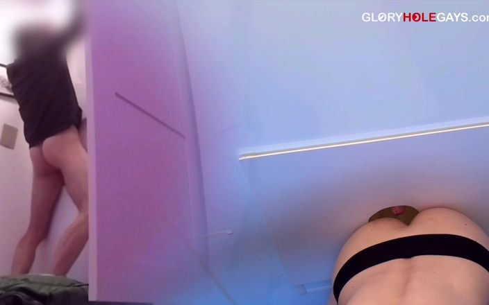 GLORYHOLEGAYS: Fratello gay ruvido brama crudo - doppio carico in una sessione...