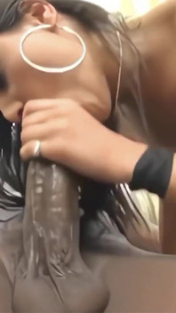Orta yaşlı seksi kadın profesyonel gibi büyük zenci yarağına biniyor - uzman kovboy kız büyük zenci yarağına biniyor