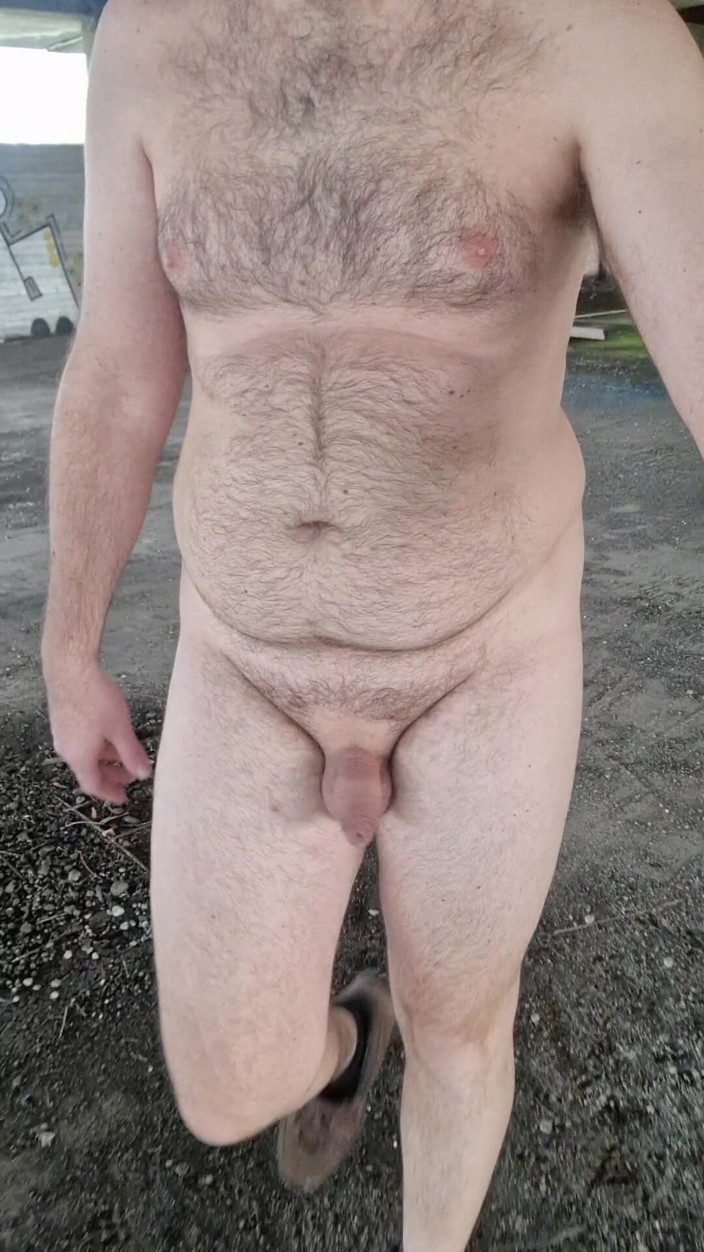 Mirko2589: Walking Naked