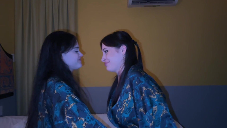 LuchCrush: I Fucked My Lesbian Stepsister Raw: Session of Slut