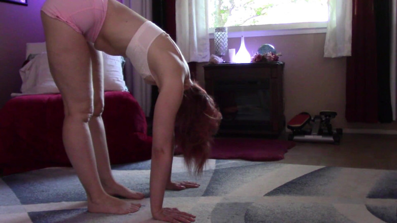 Aurora Willows: Easy Sunday yoga