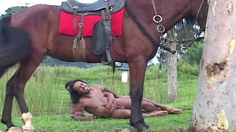 SEXUAL SIN GAY: Gay ranch scena-4_gay latini che scopano nel campo del ranch...