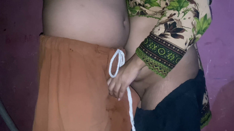 Rabiasex01: Bhabhi-ji made my day today.