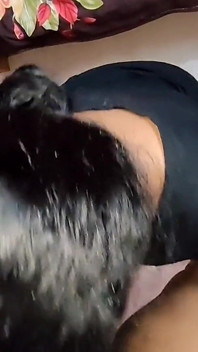 Đụ kiểu ấn đít bự