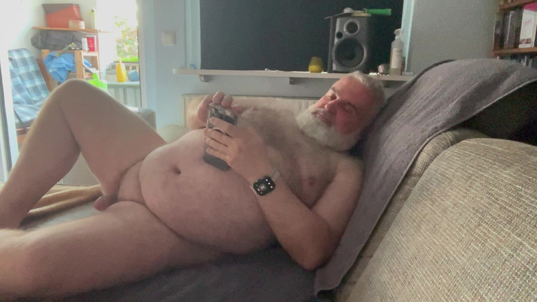 cuddlebearbln: Kanepede cadı 8