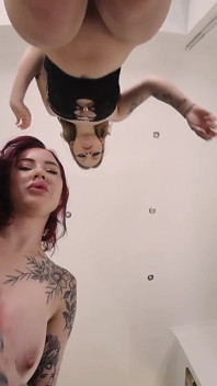Cherry tart ed eva ray - inquilini che si sindono sulla faccia