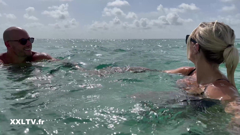 XXLTVFR: Lesbian Temptation in Miami