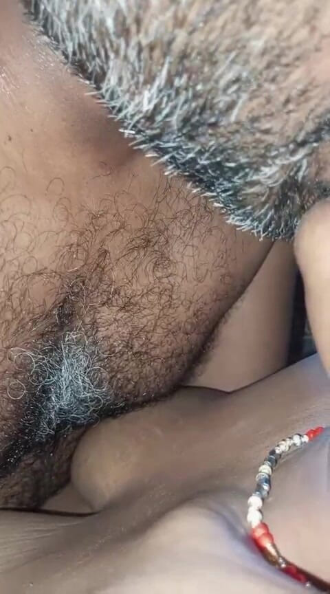 Auntixxx69: Mijn poesje werd nat toen stiefbroer me neukte