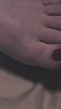 Sexy Red Toes in Bed