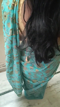 Asunto secreto de la madrastra con hijastro telugu voz - follando duro en full hd