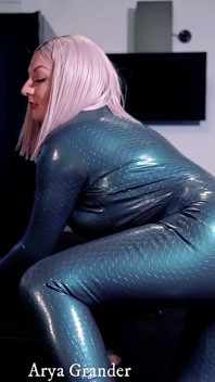 Latex Fetish Compilation Video of Alt Pin up MILF