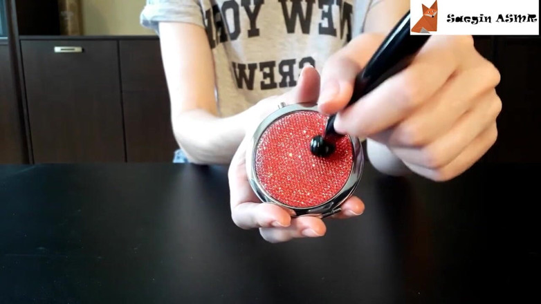 Saegin: ASMR Scratching textures, part 2 (no talking)