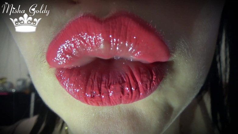 Goddess Misha Goldy: Lipgloss वासना