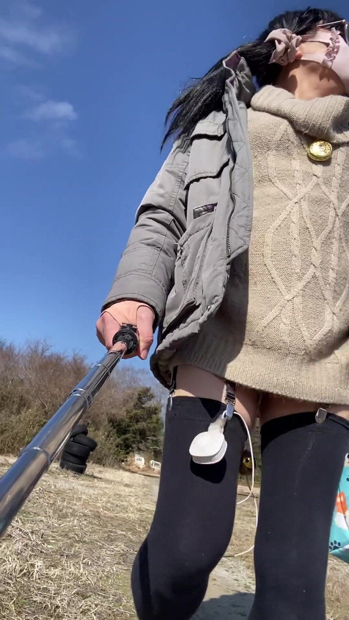 megu2002: No.106 Winter Country Road, My Own Free Time