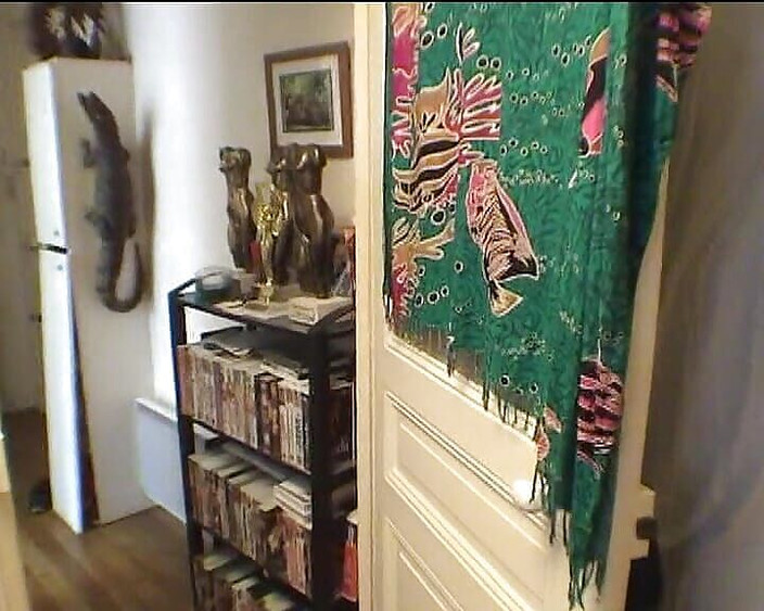 Planete Francaise: Sexy French Babe Lets Her Dude Please Her Moist Asshole