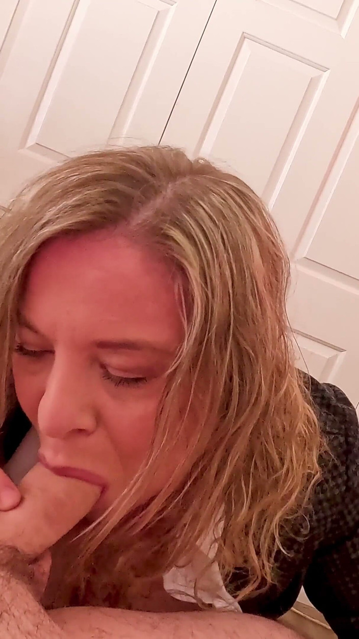 Erin Electra: Stepmom Bends Over for Stepson’s First Sex Before She Leaves...