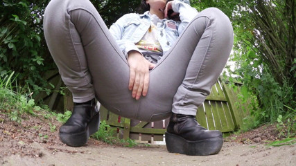 Faye Taylor: Grey jeans outdoors pissing and walking