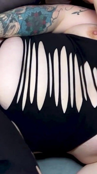 Creampie Gangbang s baculatou hospodyní Jessie – blondýna, velká coura