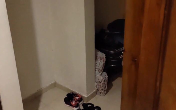 Emma Alex: Mamada arriesgada en hotel Egipto Balkony y ducha después de...