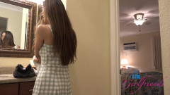 ATK Girlfriends: Vacaciones virtuales: Alexia está super cachonda y necesita estar llena...