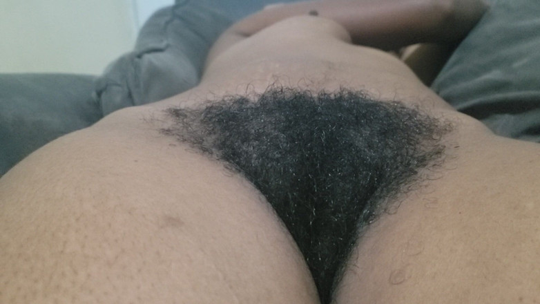 Lovemina: Haare zwischen ihren beinen machen haarige muschi - natürliche schönheit und...