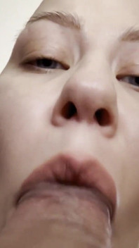 You Can Feel My Breath. Bald Girl Vilu Vidish Extremely Close Sucks Cockhead Dry Til Cum Hands Free