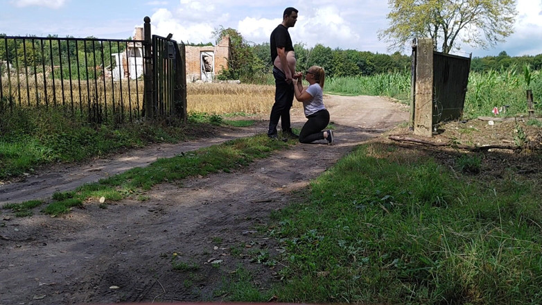 CharnElle: Risky blowjob near ruined factory