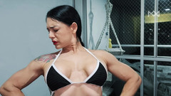 Angelmuscles: Allenamento per i bicipiti con Mile Power e Vene