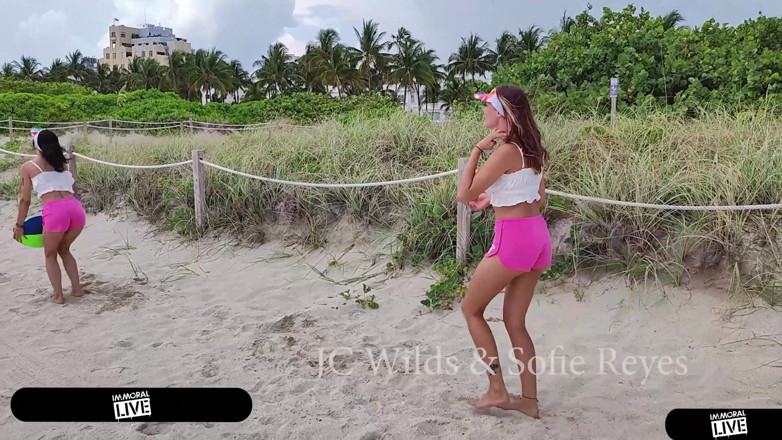 Immoral Live: Football Playing Beach Babes W Little Bush Jc Wilds &amp; Sofie...