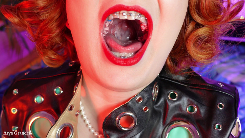 Arya Grander: Eating chocolate things... giantess fun! SFW