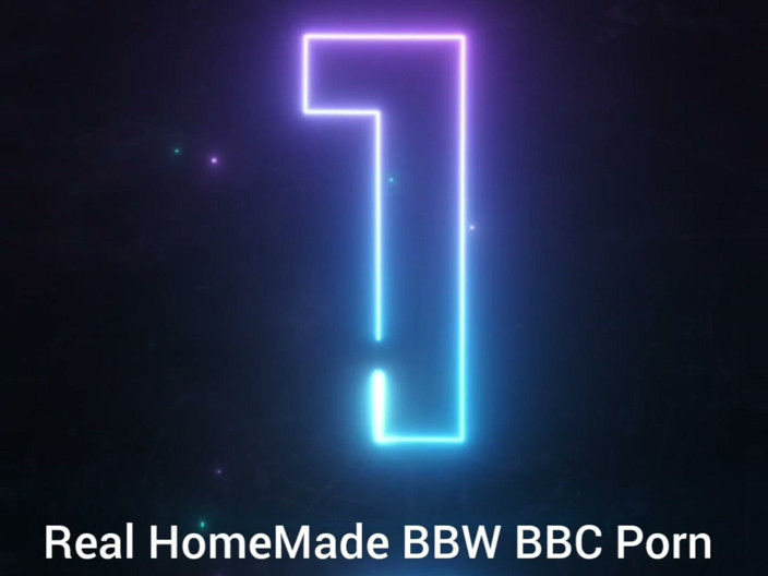 Head Queen's Head Boys: De joelhos dando bbc incrível boquete desleixado