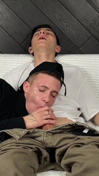 J’ai baisé un mec par la bouche et j’ai fini
