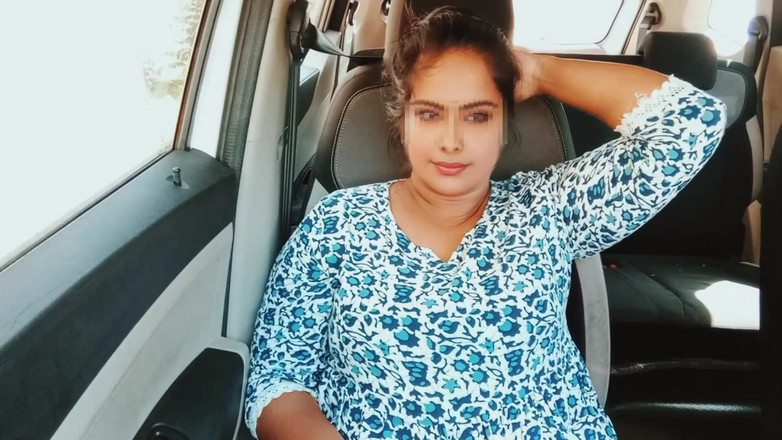 Your Arya: Desi indická nadržená bhabhi s velkými prsy masturbuje s Devarem.