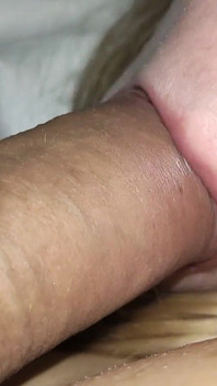 Adik tiri pertama kali nyepong kontol dan nyepong kontol. Tabooroom