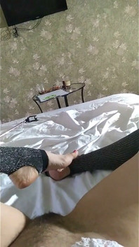 MILF Perfectly Caressed Her Hairy Pussy and Finished Perfectly - Ginnagg