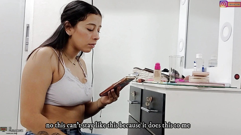 Vayolet: Vídeo amador chupando pau para deixar meu namorado com ciúmes -...