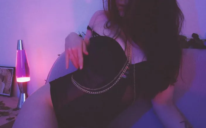 Madelaine_Rousset: Asmr - Erotic JOI with Countdown.