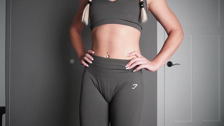 Keeks3005: Conturul pizdăi mele te face să ejaculezi