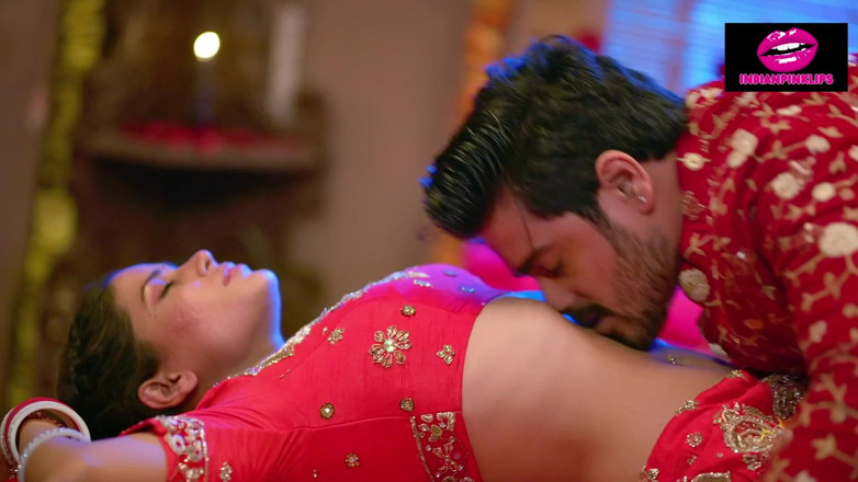 Indianpinklips: Desi Mala Bhabhi jogando cartas sexo jogo, vídeo hindi completo