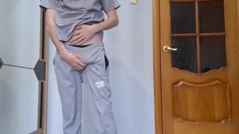 AlexRusFun: Horny Guy Jerks off and Smokes