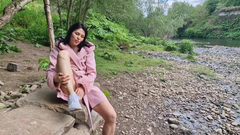 Nicky Brill: Open Legs Outdoors and Pissing