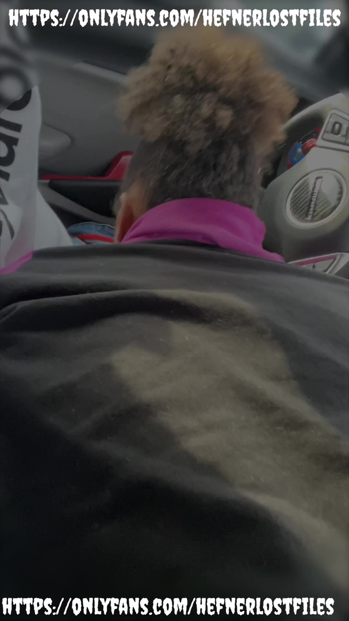 PlayboyHef: Bella Cagna Succhia Il Mio Cazzo in Un Viaggio Su...