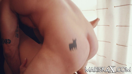Mariska x: MARISKAX - セクシーなマリスカは更衣室で犯される