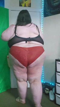 SSBBW Giantess Walking in Tight Red Panties