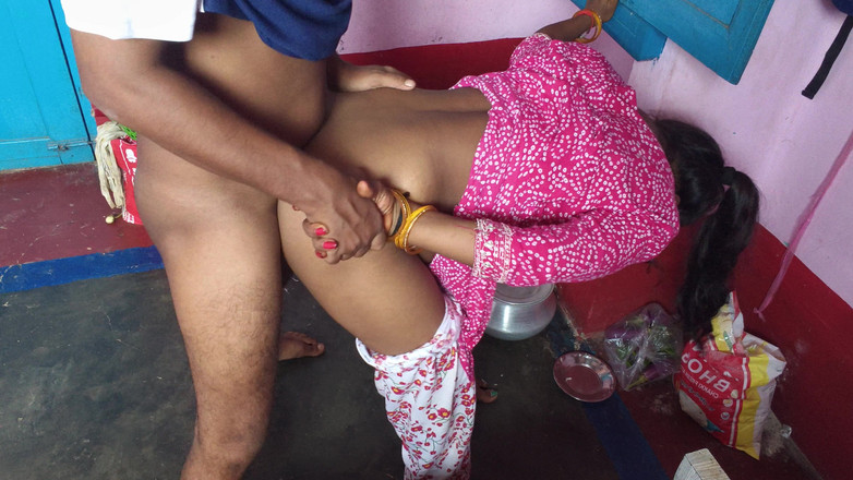 Sobha rani: Semua Time Hit Virl Video Terbaik Di Kampung India