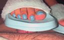 Latina malas nail house: Trampa hans kuk i mina nya sandaler med matchande naglar!
