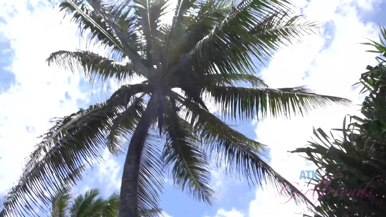ATK Fans (Girlfriends): Virtuell semester på Hawaii med Makenna Blue del 7