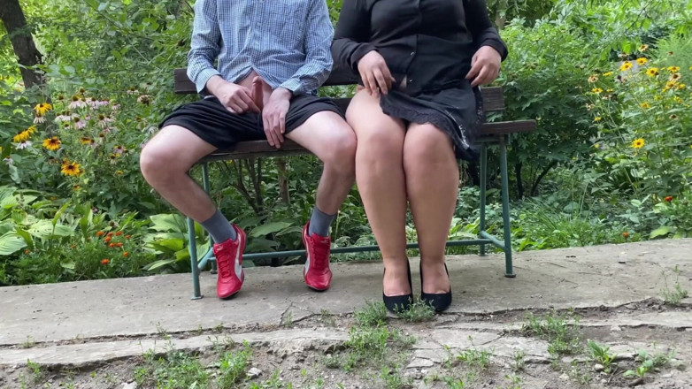 OurFetishLife: Pas de sexe, mais tu peux jouir dans ma culotte...