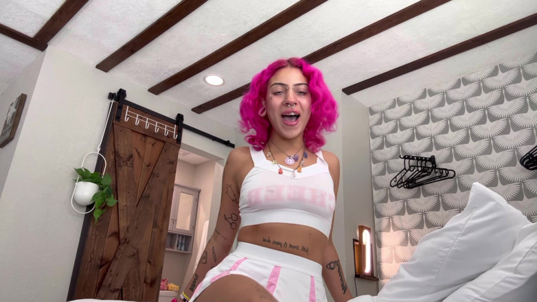 Nali Marie: Cheerleader Laughing Small Penis Humiliation